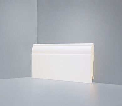 Плинтус Deartio U 104-100 9010