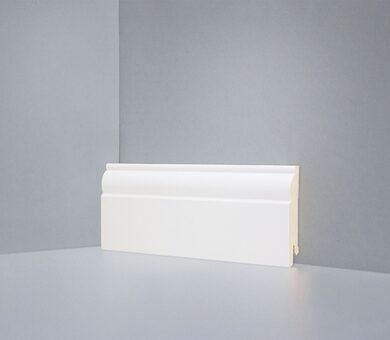 Плинтус Deartio U 104-80 9010