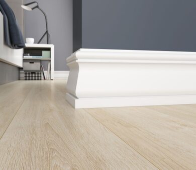 ПЛИНТУС UltraWood BASE 5573
