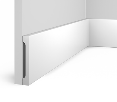  Напольный плинтус HIWOOD B110V1