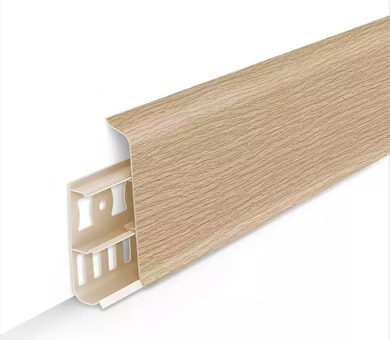 Плинтус Deconika Дуб светлый 212