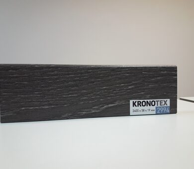 Плинтус Kronotex KTEX1 D2994 Дуб Столичный
