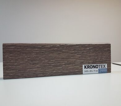 Плинтус Kronotex KTEX1 D2999 Дуб натуральный столичный