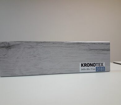 Плинтус Kronotex KTEX1 D3181 Дуб Рип белый