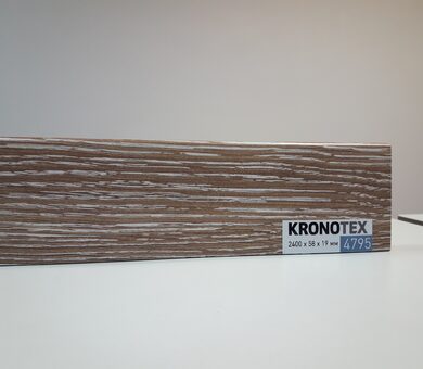 Плинтус Kronotex KTEX1 D4795 Дуб горный бронзовый