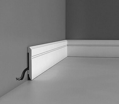 Плинтус Orac Axxent SX105