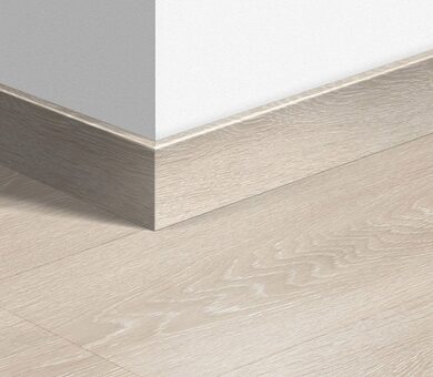 Плинтус Quick Step QSPSKR 03554