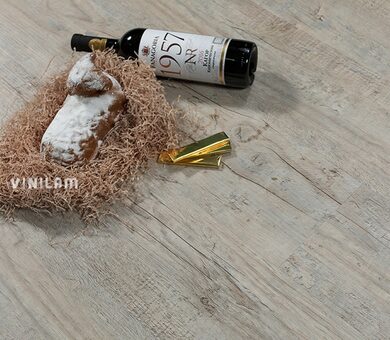 Виниловый ламинат Vinilam Click 66777 Дуб Росток