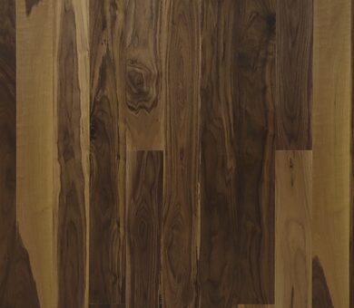 Паркетная доска Karelia Earth Орех Story 138 Country Lacquered 1.23 м2